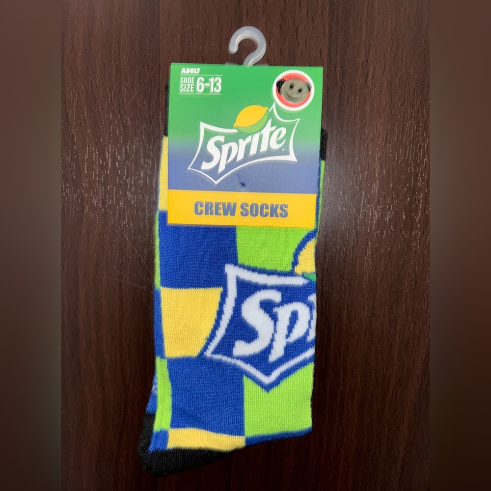 SPRITE NOVELTY CREW SOCKS NWT MEN’S SHOE SIZE 6-13